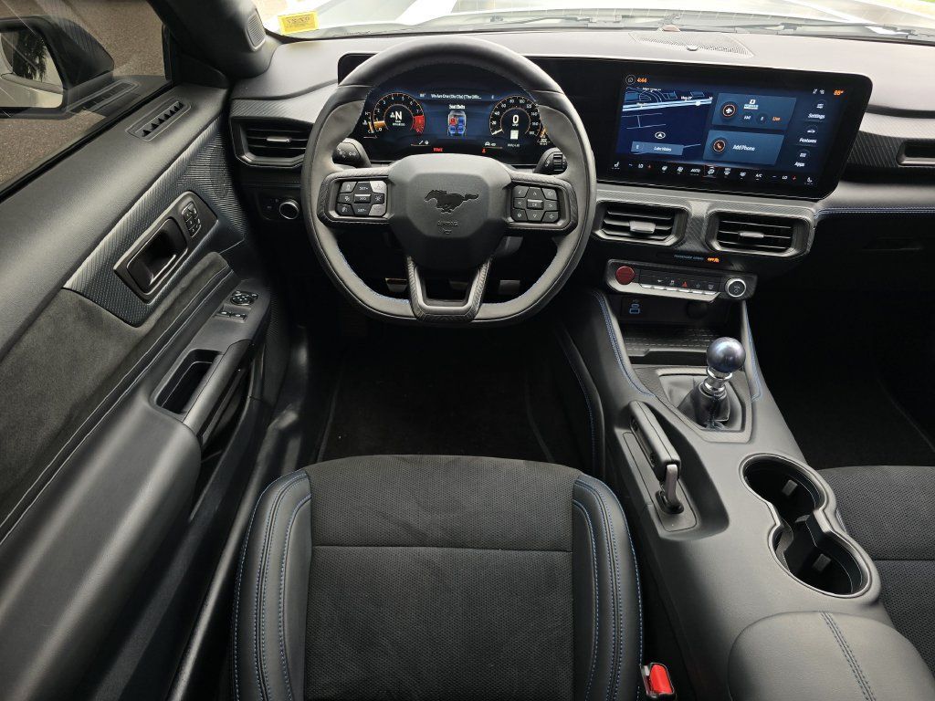 Used 2024 Ford Mustang Dark Horse RWD image 18