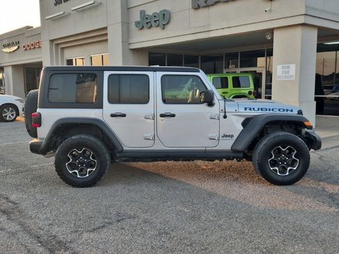 Used 2023 Jeep Wrangler Unlimited Rubicon 4xe AWD/4WD image 2