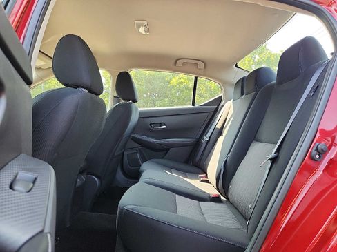Used 2023 Nissan Sentra SV FWD image 10