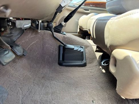 Used 2002 Ford F350 Lariat AWD/4WD image 30