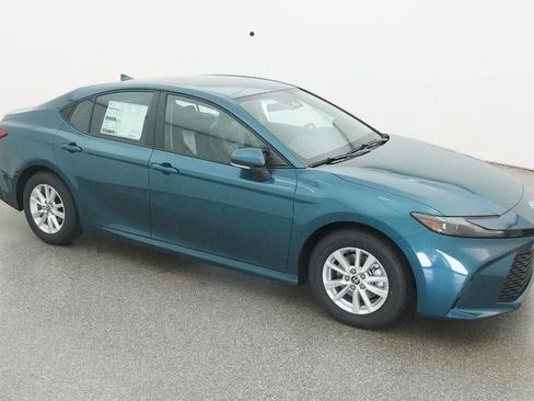 New 2026 Toyota Camry LE image 12