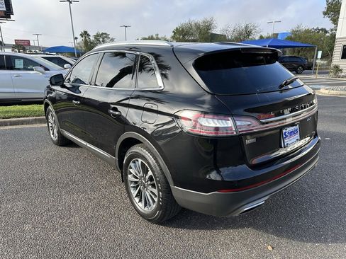 Used 2020 Lincoln Nautilus FWD w/ Equipment Group 101A image 4