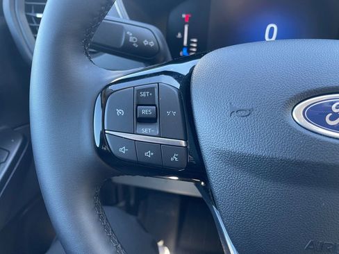 Used 2023 Ford Escape Active image 10