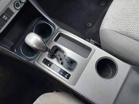 Used 2014 Toyota Tacoma 4x4 Double Cab image 17