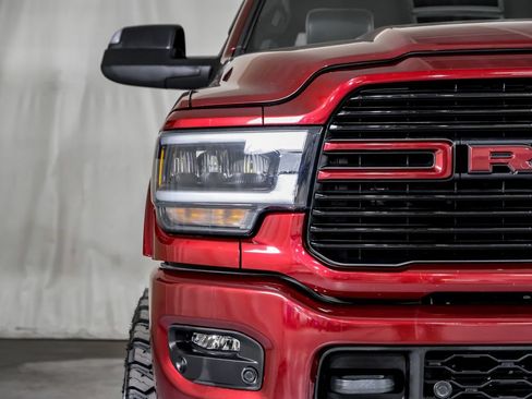 Used 2020 RAM 2500 Laramie w/ Night Edition AWD/4WD image 40