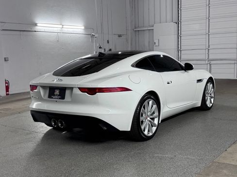 Used 2017 Jaguar F-TYPE Coupe RWD image 12