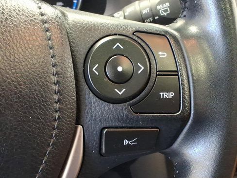 Used 2018 Toyota RAV4 Limited w/ All Weather Liner Package image 14