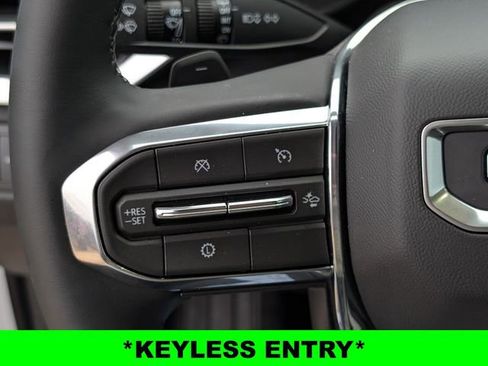 Used 2026 GMC Acadia Elevation w/ Black Edition image 17