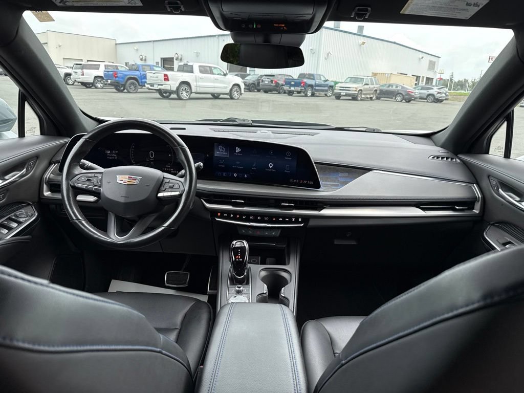 Used 2024 Cadillac XT4 Sport w/ Trailering Package AWD/4WD image 14