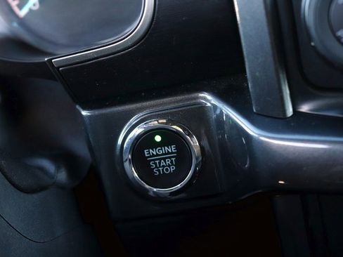 Used 2022 Ford F150 XLT w/ Equipment Group 302A High image 25