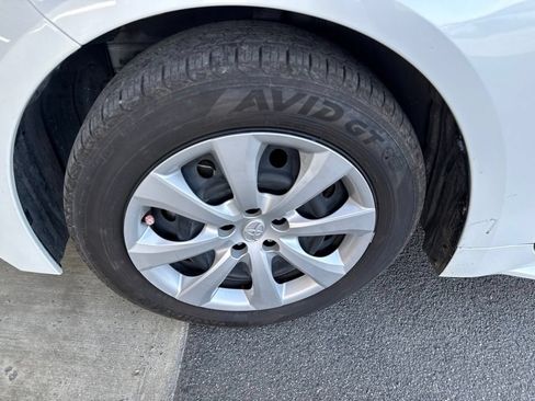 Used 2025 Toyota Corolla LE FWD image 8