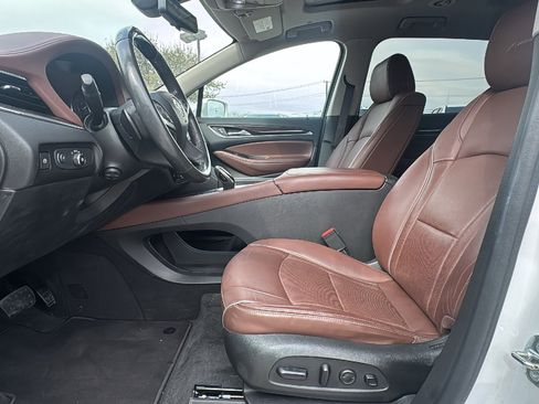 Used 2020 Buick Enclave Avenir w/ Avenir Technology Package image 9