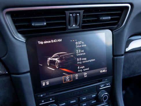 Certified 2018 Porsche 911 GT2 RS image 51