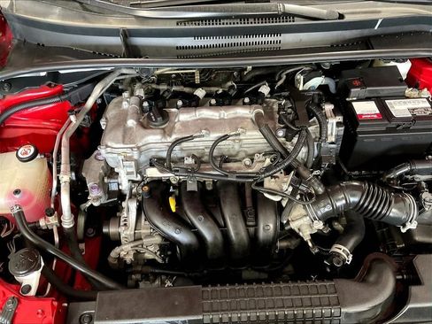 Used 2020 Toyota Corolla LE FWD image 33
