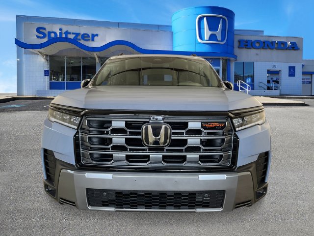 New 2026 Honda Pilot TrailSport image 9