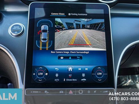 Used 2025 Mercedes-Benz C 300 Sedan image 33