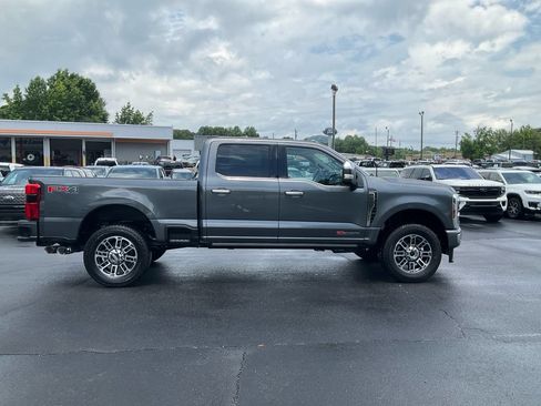 New 2026 Ford F250 Platinum w/ Platinum Plus Package AWD/4WD image 4