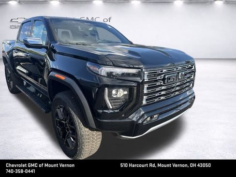 New 2026 GMC Canyon Denali w/ LPO, Denali Black Edition AWD/4WD image 13
