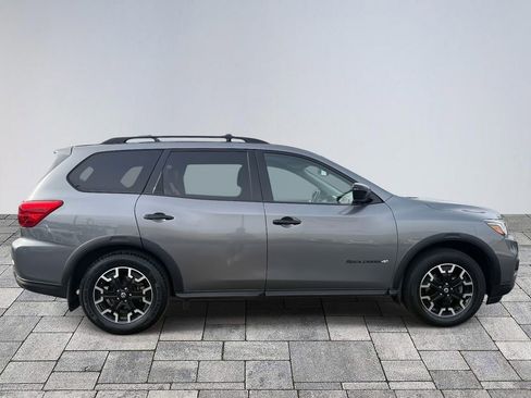 Used 2020 Nissan Pathfinder SV w/ Rock Creek Edition image 8