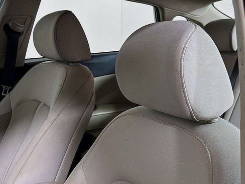 Used 2016 Kia Optima LX image 19