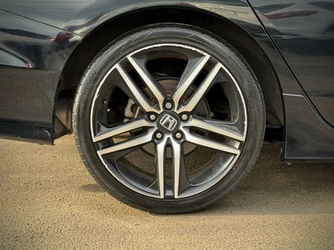 Used 2016 Honda Accord Sport image 20