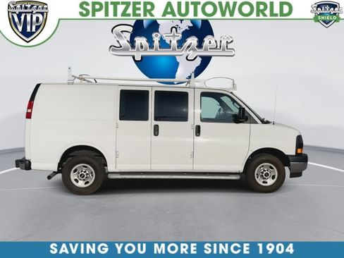 Used 2024 GMC Savana 2500 RWD image 10