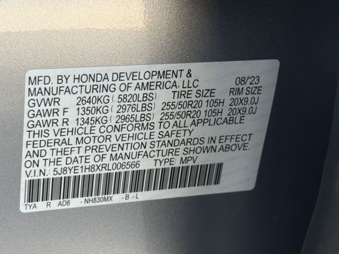 Certified 2024 Acura MDX SH-AWD w/ Advance Package image 36
