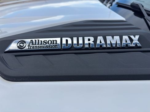 Used 2023 Chevrolet Silverado 2500 LT image 22