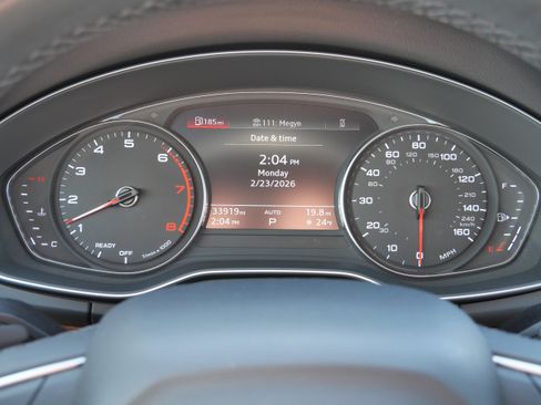 Used 2023 Audi Q5 2.0T Premium w/ Convenience Package image 23