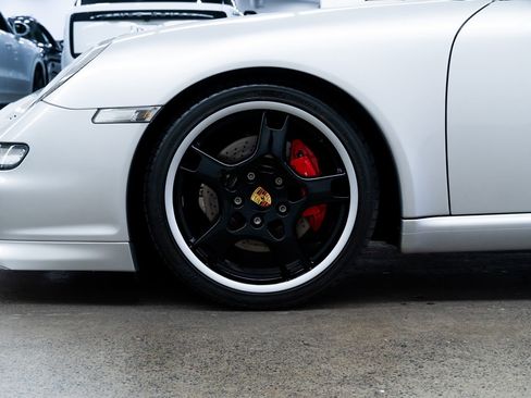 Used 2006 Porsche 911 Carrera S image 7