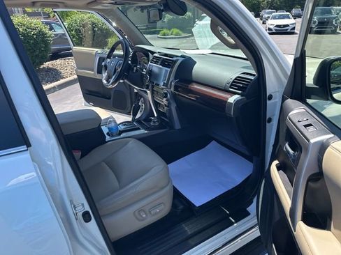 Used 2023 Toyota 4Runner Limited AWD/4WD image 19