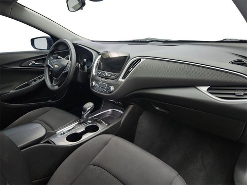 Used 2022 Chevrolet Malibu LT image 26