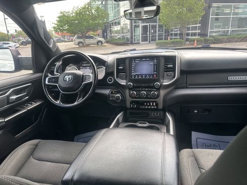 Used 2021 RAM 1500 Big Horn image 11