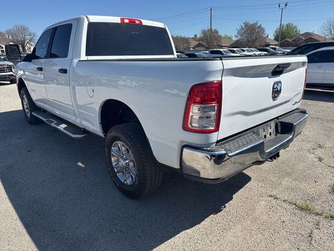 Used 2024 RAM 2500 Big Horn w/ Off Road Package image 5
