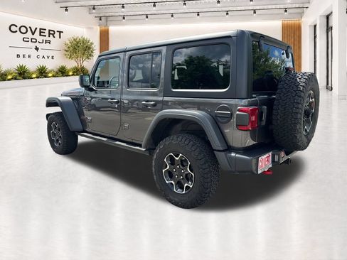 Used 2023 Jeep Wrangler Unlimited Rubicon w/ LED Lighting Group AWD/4WD image 9