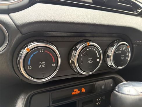Used 2022 MAZDA MX-5 Miata Grand Touring image 19