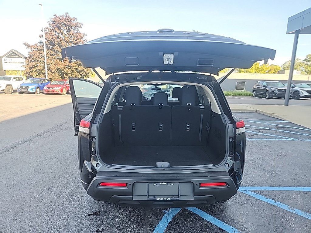 Certified 2024 Nissan Pathfinder S AWD/4WD image 27