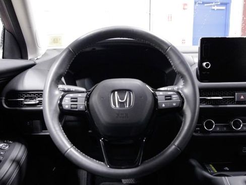 Certified 2024 Honda HR-V EX-L image 17