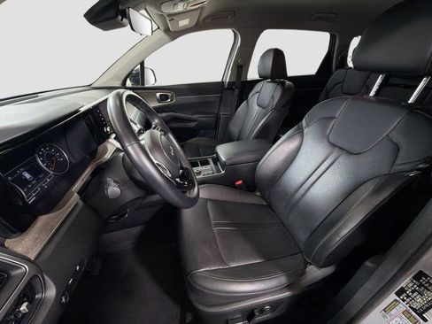 Used 2023 Kia Sorento S AWD/4WD image 23