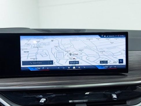 New 2027 BMW X7 xDrive40i AWD/4WD image 19