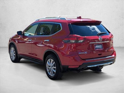 Used 2017 Nissan Rogue SV AWD/4WD image 8