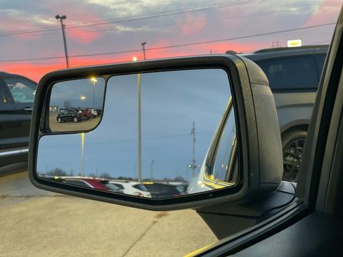 Used 2025 GMC Sierra 1500 Elevation w/ Preferred Package image 34