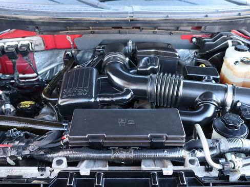 Used 2010 Ford F150 XLT image 37