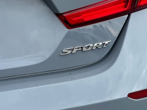 Used 2022 Honda Accord Sport image 25