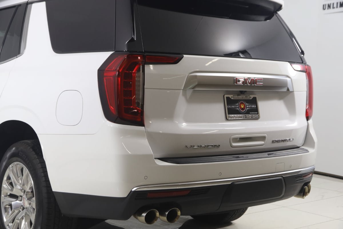 Used 2024 GMC Yukon Denali AWD/4WD image 24