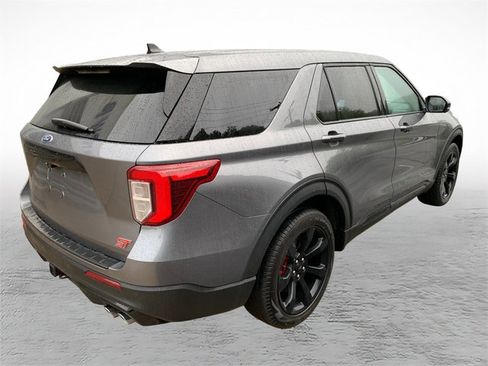 Used 2022 Ford Explorer ST w/ Equipment Group 401A AWD/4WD image 2
