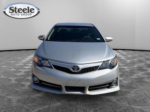 Used 2013 Toyota Camry SE image 8