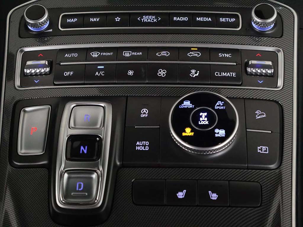 Certified 2023 Hyundai Santa Fe SEL AWD/4WD image 42