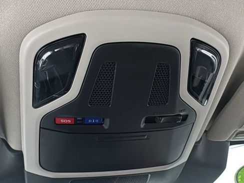 Certified 2023 Subaru Outback Limited image 34