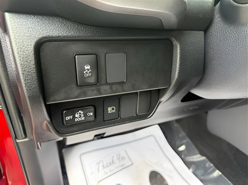 Used 2020 Toyota Tacoma SR5 AWD/4WD image 21